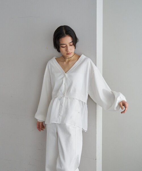 SHENERY（シーナリー）の「シアードッキングカーディガン（カーディガン/ボレロ・レディース・ホワイト/ブラック/グレー・FREE）」の12枚目の写真