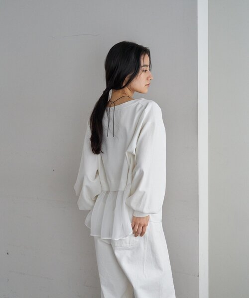 SHENERY（シーナリー）の「シアードッキングカーディガン（カーディガン/ボレロ・レディース・ホワイト/ブラック/グレー・FREE）」の4枚目の写真