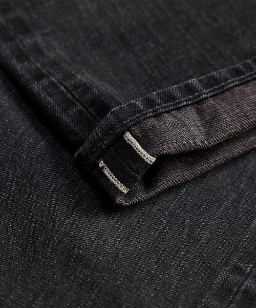 RRL（ダブル アール エル）の「スリム ブーツ ディストレスト セルビッジ ジーンズ（デニムパンツ・メンズ・ブラック系1・28/30/30/30/31/30/31/32/32/30/32/32/33/32/34/32/36/32）」の5枚目の写真