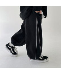 BERRYCLOSET（ベリークローゼット）の「[起毛] フラッシュパイピングジョガーパンツ（スウェットパンツ）」