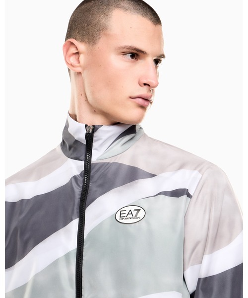 EMPORIO ARMANI EA7(エンポリオアルマーニイーエーセブン)の「【エンポリオ アルマーニ EA7】Tennis Pro ガールズ トラックスーツ VENTUS7テクニカルファブリック(セットアップ・メンズ・グリーン系その他・LARGE/MEDIUM/SMALL/X-LARGE/X-SMALL)」の4枚目の写真
