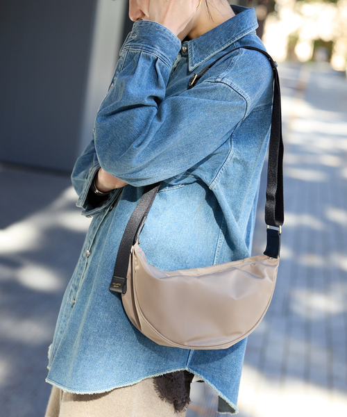 VIOLAd'ORO（ヴィオラドーロ）の「《WEB限定/追加》VIOLAd’ORO/ヴィオラドーロ BIANCA BODYBAG（ショルダーバッグ・レディース・ブラック/ベージュ・FREE）」の22枚目の写真