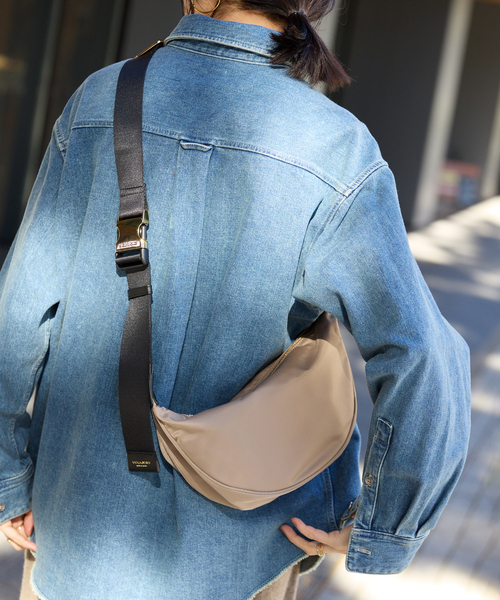 VIOLAd'ORO（ヴィオラドーロ）の「《WEB限定/追加》VIOLAd’ORO/ヴィオラドーロ BIANCA BODYBAG（ショルダーバッグ・レディース・ブラック/ベージュ・FREE）」の21枚目の写真