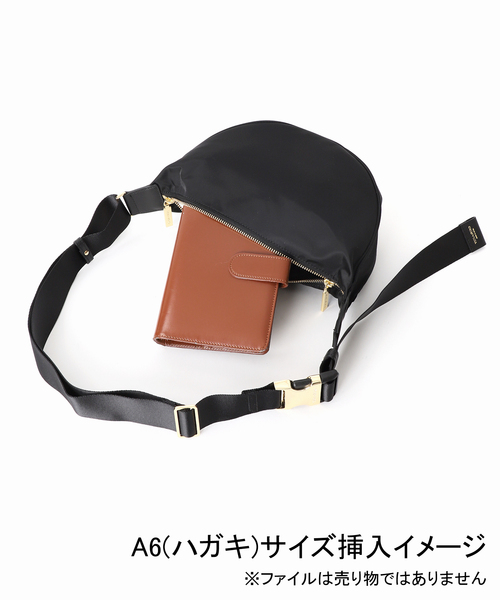 VIOLAd'ORO（ヴィオラドーロ）の「《WEB限定/追加》VIOLAd’ORO/ヴィオラドーロ BIANCA BODYBAG（ショルダーバッグ・レディース・ブラック/ベージュ・FREE）」の12枚目の写真
