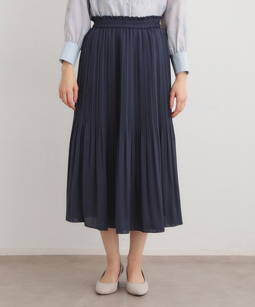 LAURA ASHLEY（ローラアシュレイ）の「【定番人気！洗える／ウエストゴム仕様】ソフトサテンプリーツスカート（スカート・レディース・ピンク系/ネイビー/ゴールド・38/40）」の19枚目の写真