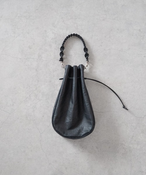 Senti(センティ)の「Dyneema Leather MEDICINE BAG L+HAND STRAP / ダイニーマレザー メディスンバッグ L+ハンドストラップ(ショルダーバッグ・メンズ・ブラック系その他/ブラック・FREE)」の3枚目の写真
