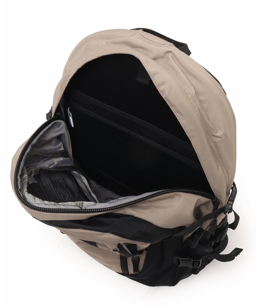 THE NORTH FACE(ザノースフェイス)の「THE NORTH FACE Big Shot / ザ ノース フェイス ビッグ ショット(バックパック/リュック・メンズ・ピンク/ネイビー/ベージュ・FREE)」の15枚目の写真