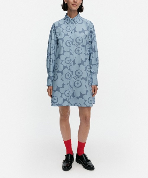 marimekko（マリメッコ）の「Kuvitelma Unikko / shirt dress（ワンピース・レディース・ライトピンク/ライトブルー・36/34/40）」の2枚目の写真
