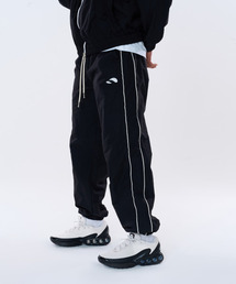 TURTLEBACK（タートルバック）の「クラシックナイロントラックパンツ（ブラック）（スウェットパンツ）」
