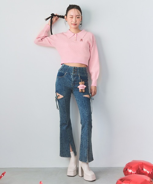 REDYAZEL（レディアゼル）の「カットアウトリボンストレッチデニム（デニムパンツ・レディース・ダークブルー/ライトグレー/ブルー・SMALL/MEDIUM）」の3枚目の写真