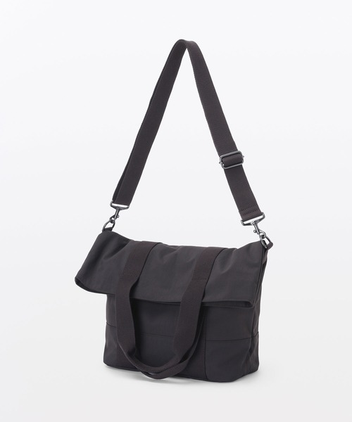MUJI Labo(ムジラボ)の「〔MUJI Labo〕撥水2WAYバッグ(トートバッグ・メンズ・ダークネイビー/カーキ・FREE)」の10枚目の写真