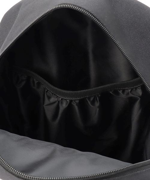 LOVETOXIC(ラブトキシック)の「【LTXC】ポーチツキ22Lリュック(バックパック/リュック・キッズ・ブラック/アイボリー/ミント・F)」の5枚目の写真