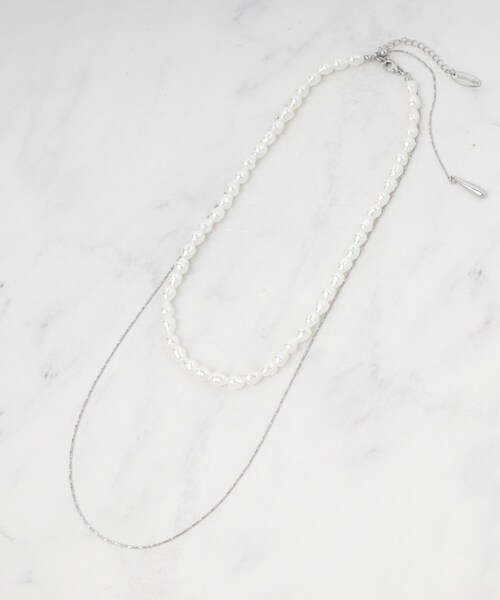 SHOO・LA・RUE(シューラルー)の「【3WAY】フェイクパールネックレス(ネックレス・レディース・シルバー/ゴールド/ピンクゴールド・00)」の2枚目の写真