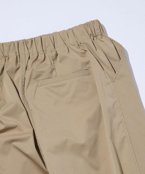 FREAK'S STORE(フリークスストア)の「限定展開 Easy Care Fabric ワイドシルエット ポリチノクロス ダブルタック スラックス/吸水速乾/UVカット(スラックス・メンズ・チャコールグレー/ブラック/ベージュ/ネイビー/オリーブ・SMALL/MEDIUM/LARGE)」の13枚目の写真