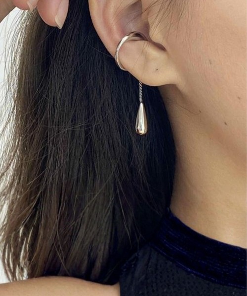 yu-ka(ユーカ)の「YU-KA:ドロップデザインイヤーカフ drop design ear cuff(イヤーカフ・レディース・ゴールド/シルバー・FREE)」の3枚目の写真