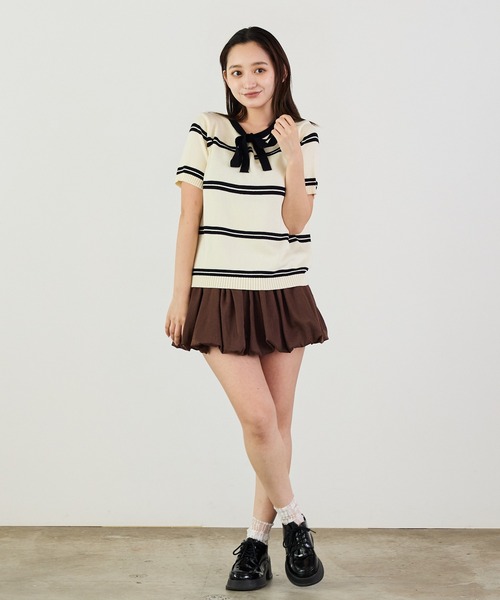Siel(シエル)の「リボンネックボーダープルオーバーニット 冬服(ニット/セーター・レディース・ベージュ/グレー/ブルー/ブラック・FREE)」の13枚目の写真