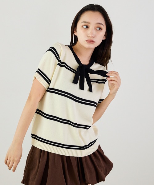 Siel(シエル)の「リボンネックボーダープルオーバーニット 冬服(ニット/セーター・レディース・ベージュ/グレー/ブルー/ブラック・FREE)」の15枚目の写真