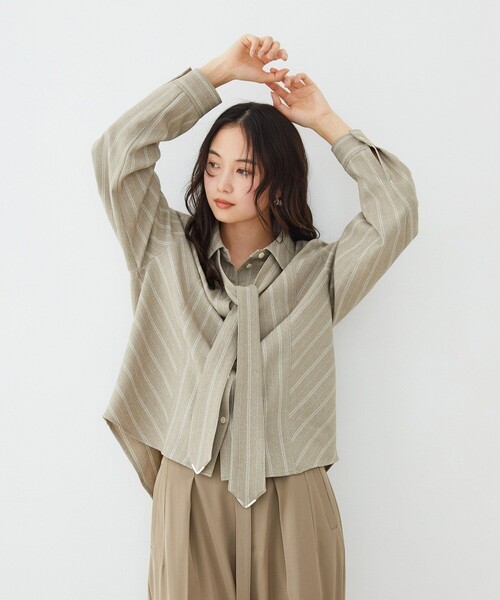 UNITED TOKYO(ユナイテッドトウキョウ)の「【新作】コーナーチップボウタイシャツ|ウォッシャブル/オケージョン/オフィスカジュアル/タイ付き/春服(シャツ/ブラウス・レディース・グレー/ベージュ/アイボリー・FREE)」の12枚目の写真