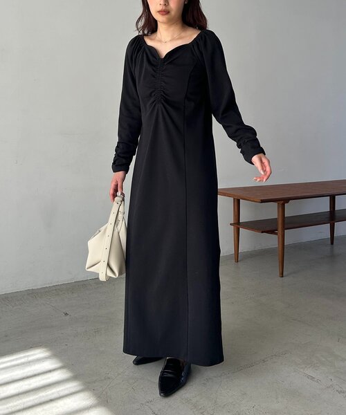 CAPRICIEUX LE'MAGE（カプリシューレマージュ）の「【低身長サイズあり】ウェーブネックギャザーワンピース（ワンピース・レディース・ホワイト系その他/ブラック・FREE/PS）」の10枚目の写真