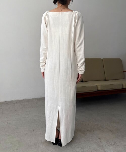 CAPRICIEUX LE'MAGE（カプリシューレマージュ）の「【低身長サイズあり】ウェーブネックギャザーワンピース（ワンピース・レディース・ホワイト系その他/ブラック・FREE/PS）」の18枚目の写真