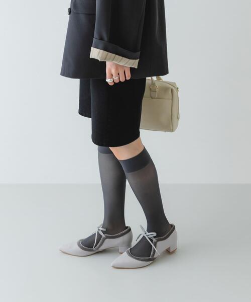 RODE SKO(ロデスコ)の「『MADE IN JAPAN』 3センチヒールリボンパンプス(パンプス・レディース・ライトブルー/オフホワイト/グレー/ブラック・38/37/36)」の1枚目の写真