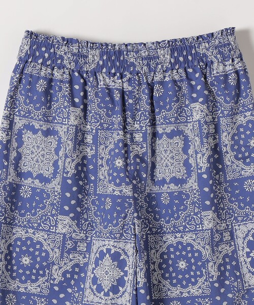 SHIPS any(シップス エニィ)の「SHIPS any:〈洗濯機可能〉バンダナ プリント イージー ワイド パンツ(デニムパンツ・レディース・ブラック/ブルー・ONE SIZE)」の20枚目の写真