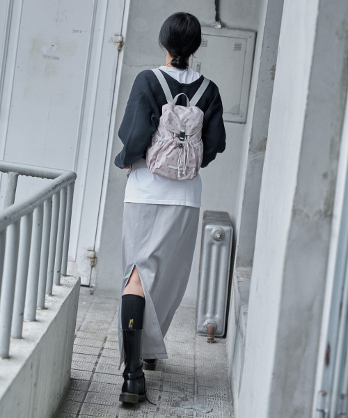 RAWROW（ロウロウ）の「ストリングバックパックナノ769ドット[2カラー]（バックパック/リュック・レディース・ベージュ/ドット・FREE）」の9枚目の写真