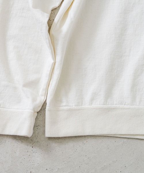 quadro（クオドロ）の「BDドライ度詰め天竺長袖クルーネックプルオーバー（Tシャツ/カットソー・メンズ・チャコール/ブルーグレー/アイボリー・LARGE/MEDIUM）」の7枚目の写真