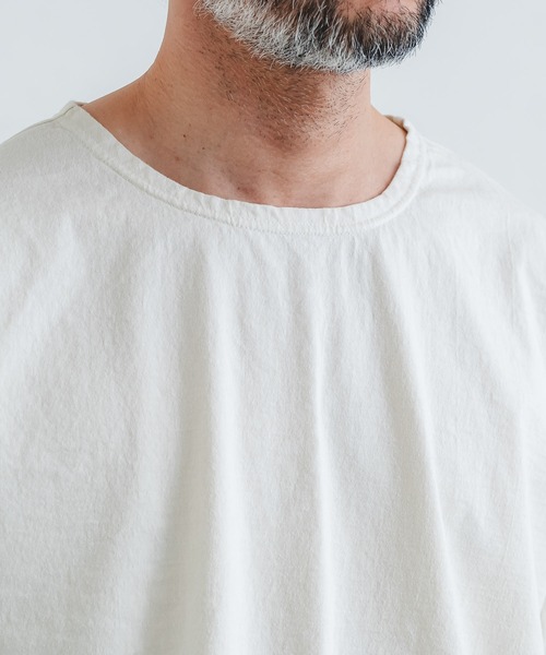 quadro（クオドロ）の「BDドライ度詰め天竺長袖クルーネックプルオーバー（Tシャツ/カットソー・メンズ・チャコール/ブルーグレー/アイボリー・LARGE/MEDIUM）」の16枚目の写真