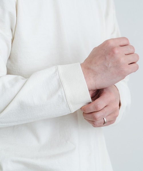 quadro（クオドロ）の「BDドライ度詰め天竺長袖クルーネックプルオーバー（Tシャツ/カットソー・メンズ・チャコール/ブルーグレー/アイボリー・LARGE/MEDIUM）」の17枚目の写真