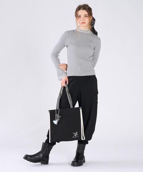 To b. by agnes b.（トゥービーバイアニエスベー）の「WEB限定 ロゴ コットン スクエア トートバッグ（トートバッグ・レディース・ブラック・FREE）」の8枚目の写真