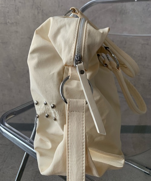 Teem Store(チームストア)の「【大容量/A4対応】リベット大容量トートバッグ(トートバッグ・レディース・ホワイト/ブラック・F)」の12枚目の写真