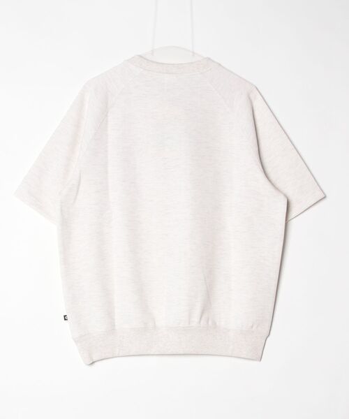CONVERSE（コンバース）の「コンバース  CV ARCH LOGO SS SW TOP M アーチロゴショートスリーブスウェットトップス（スウェット・メンズ・ペールイエロー/サックスブルー/アイボリー/ブラック・M/L/LL）」の5枚目の写真