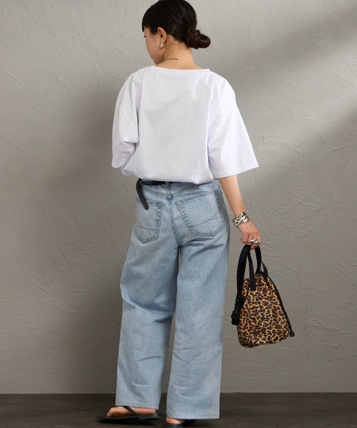 UNIVERSAL OVERALL（ユニバーサルオーバーオール）の「[UNIVERSAL OVERALL/ユニバーサルオーバーオール] 別注 ワイドシルエット ポケットTシャツ【追加】（Tシャツ/カットソー・レディース・ブラック/ブラウン系/ブラック系/ホワイト/ベージュ系・F）」の15枚目の写真