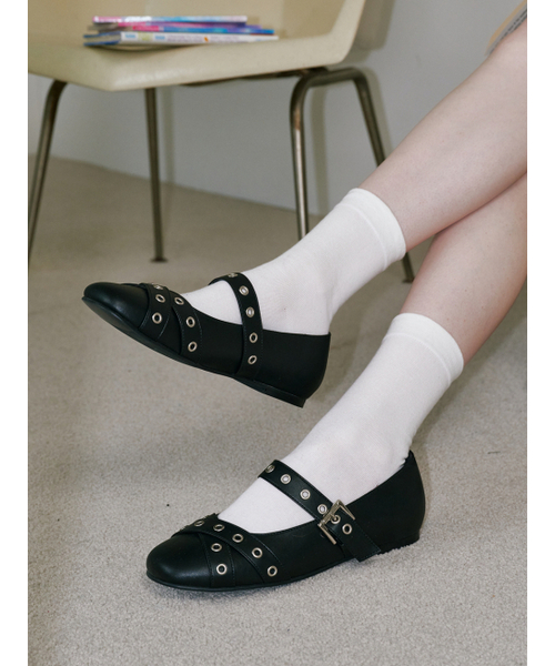 FORRR(フォルンルン)の「Big Eyelet Strap Maryjane Black(スニーカー・レディース・ブラック・23cm/24cm/25cm)」の13枚目の写真