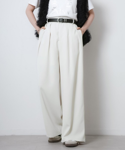 Riberry（リベリー）の「2タックワイドパンツ（スラックス・レディース・ピンク/モカ/イエロー/オフホワイト/ブラック・FREE）」の6枚目の写真