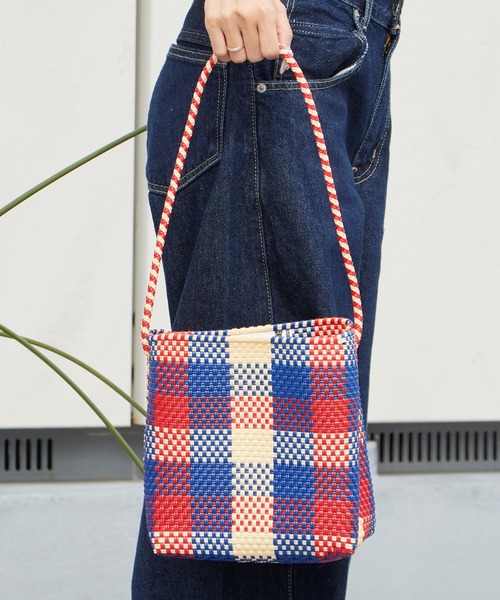OJO DE MEX(オホデメックス)の「OJO DE MEX/オホデメックス Plastico Cago Tote - shoulder - かごバッグ バケットバッグ バスケット スクエア メルカドバッグ 秋 秋服 2026年秋冬(ショルダーバッグ・レディース・ブラック系その他/その他・FREE)」の1枚目の写真