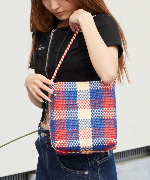 OJO DE MEX(オホデメックス)の「OJO DE MEX/オホデメックス Plastico Cago Tote - shoulder - かごバッグ バケットバッグ バスケット スクエア メルカドバッグ 秋 秋服 2026年秋冬(ショルダーバッグ・レディース・ブラック系その他/その他・FREE)」の18枚目の写真
