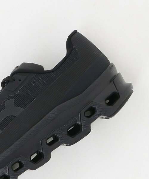 On（オン）の「＜On＞ Cloudmonster Void/クラウドモンスター ヴォイド/スニーカー（その他シューズ・メンズ・ブラック・26.5cm/27cm/28cm/28.5cm/29cm/27.5cm/26cm）」の5枚目の写真