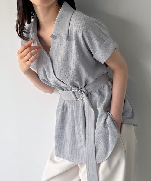 junoah(ジュノア)の「カシュクールペプラムシャツブラウス(シャツ/ブラウス・レディース・ブルーグレー/ブラック/ホワイト・LARGE/MEDIUM/SMALL)」の3枚目の写真