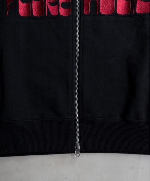 FLUKE HOLIC(フロックホリック)の「CRYING EMB LOGO PARKA(パーカー・レディース・ネイビー/グレー/ブラック・SMALL/MEDIUM/LARGE)」の22枚目の写真