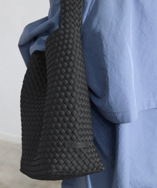 IENA（イエナ）の「NAGHEDI/ナゲディ Nomad Medium Hobo トートバッグ SN04023LD（トートバッグ・レディース・ブラック・FREE）」の6枚目の写真