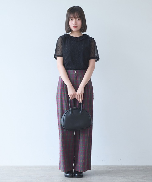 bulle de savon(ビュルデサボン)の「ナイロン/コットン ラッセルドット タック衿半袖プルオーバー(Tシャツ/カットソー・レディース・ブラック/ホワイト/キナリ・FREE)」の20枚目の写真