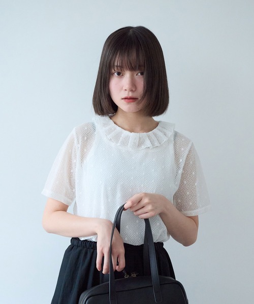 bulle de savon(ビュルデサボン)の「ナイロン/コットン ラッセルドット タック衿半袖プルオーバー(Tシャツ/カットソー・レディース・ブラック/ホワイト/キナリ・FREE)」の4枚目の写真