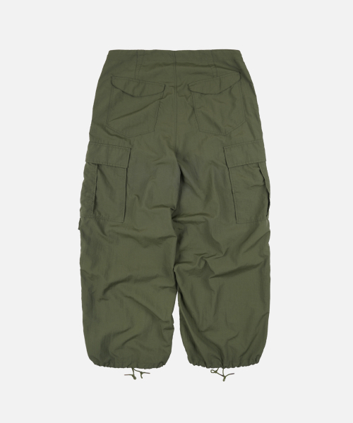 FRIZMWORKS(フリズムワークス)の「PARACHUTE NYLON BALLOON PANTS _ OLIVE(その他パンツ・メンズ・その他・LARGE/MEDIUM/SMALL/X-LARGE)」の3枚目の写真