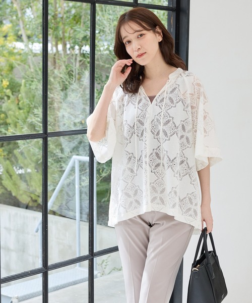 Honeys(ハニーズ)の「レーススキッパートップス(Tシャツ/カットソー・レディース・アイボリー/ブラック/ブラウン・L/LL/M/S)」の5枚目の写真
