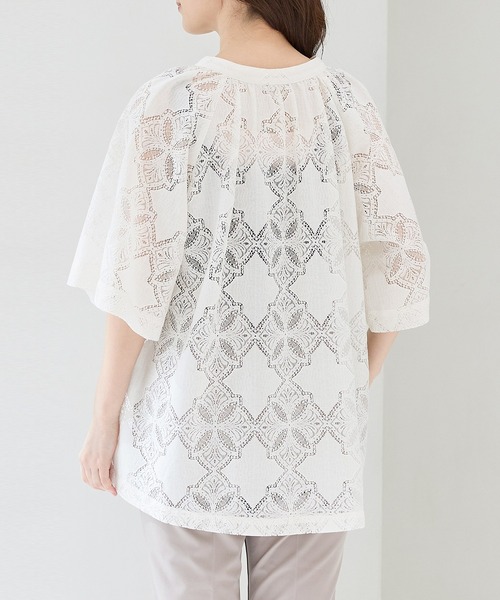 Honeys(ハニーズ)の「レーススキッパートップス(Tシャツ/カットソー・レディース・アイボリー/ブラック/ブラウン・L/LL/M/S)」の19枚目の写真