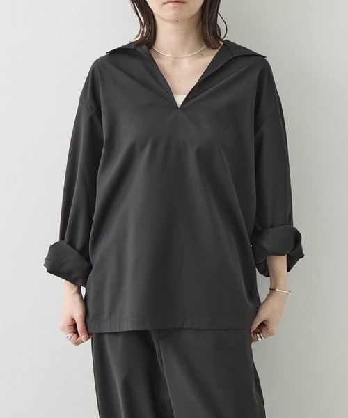 LOEFF（ロエフ）の「[LOEFF/ロエフ]LFU W TORO SKP（シャツ/ブラウス・レディース・ブラック/ダークグレー・1）」の2枚目の写真
