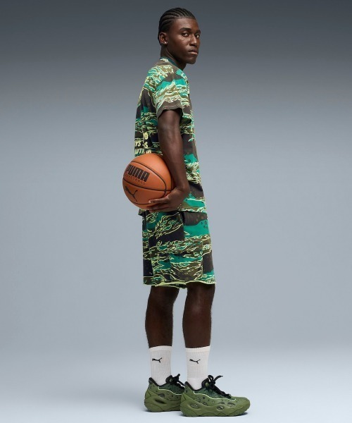 PUMA（プーマ）の「PUMA LAFRANCE SUPPLY TERRY SHORT（プーマ ラフランス サプライ テリー ショーツ）（その他パンツ・メンズ・グリーン系・SMALL/MEDIUM/LARGE/X-LARGE/XX-LARGE）」の2枚目の写真