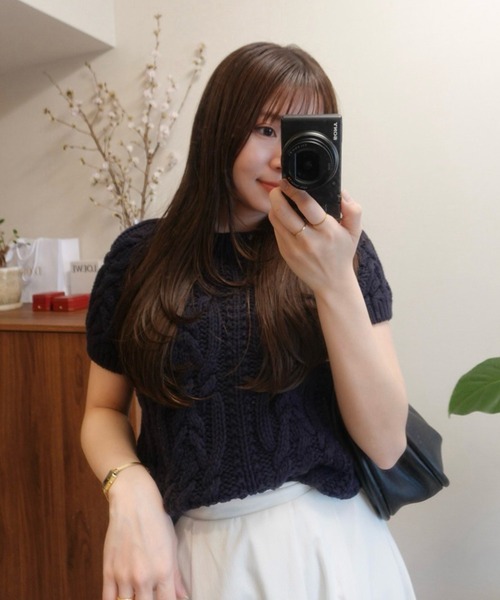 Reurie'(レウリィ)の「ショートスリーブケーブルニット(saki select) / 半袖 フェミニン 韓国 大人カジュアル モノトーン 春服 夏服(ニット/セーター・レディース・アイボリー/グレー/ネイビー・FREE)」の1枚目の写真